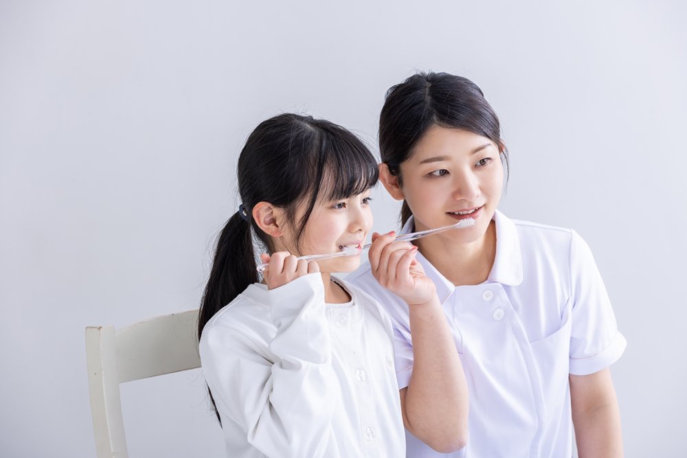 お子さまの健やかな成長を、お口の健康からサポートします